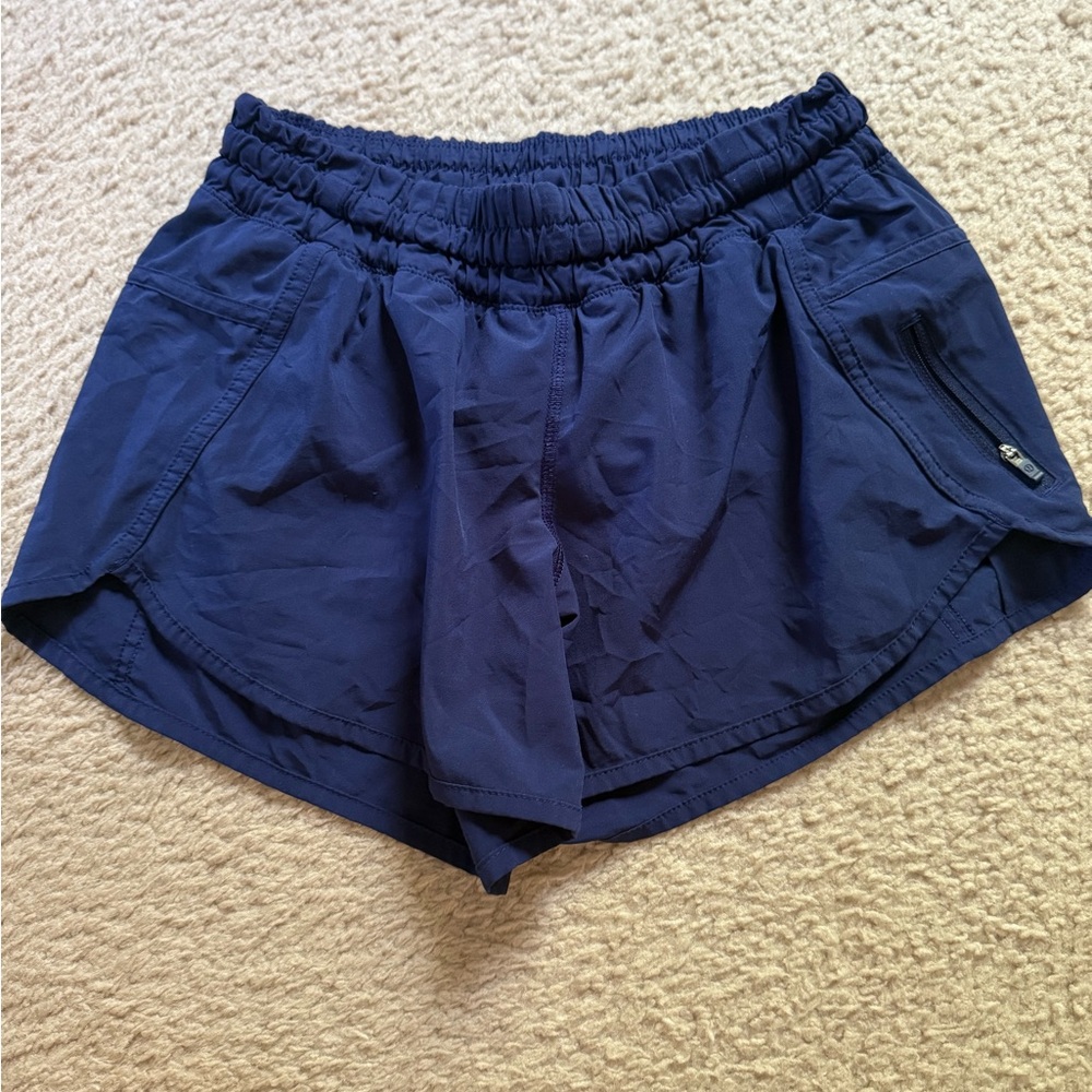 Lululemon tracker shorts navy blue